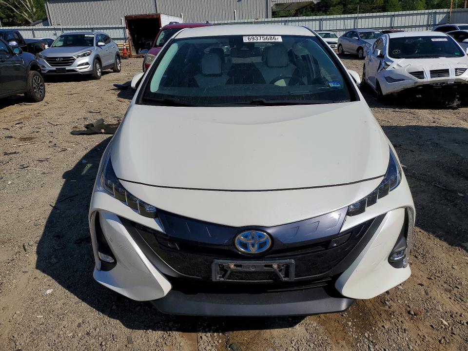 Снимка 5 от търг – 2017 TOYOTA PRIUS PRIME с VIN JTDKARFP2H3003636