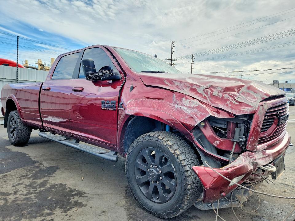 Фото 4 с аукциона – 2018 RAM 2500 с VIN 3C6UR5KLXJG370551