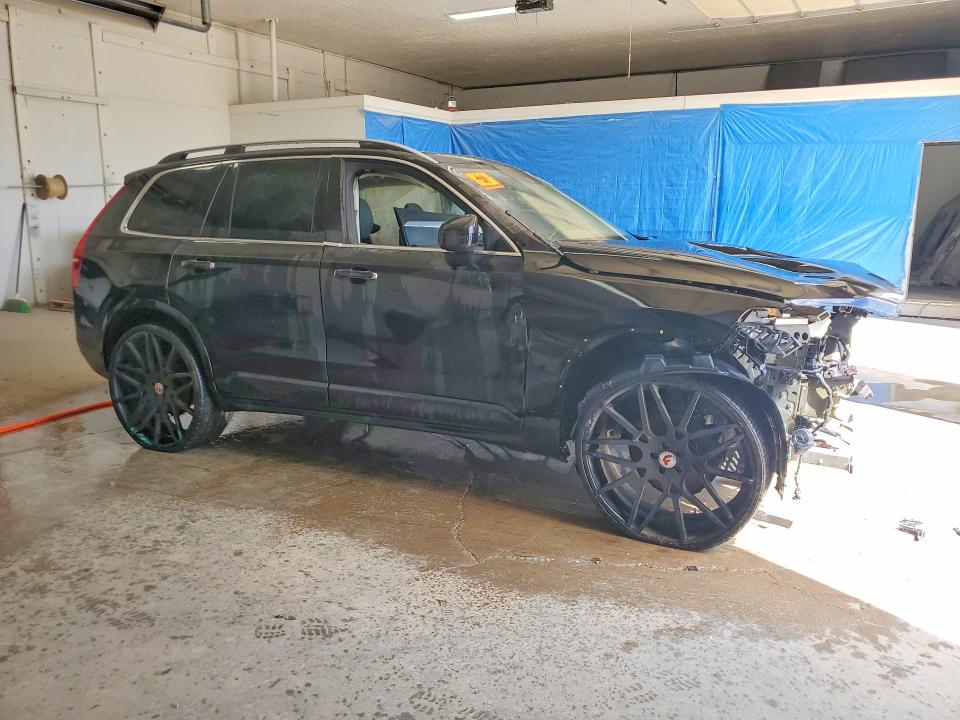 Photo 4 from auction – 2016 VOLVO XC90 with VIN YV4102XK0G1080358