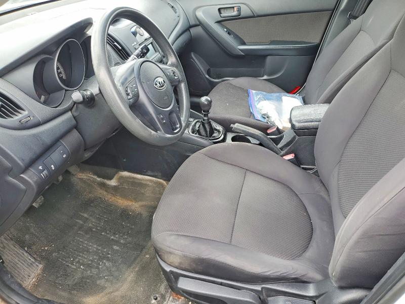 Photo 7 from auction – 2012 KIA FORTE with VIN KNAFU5A29C5558252