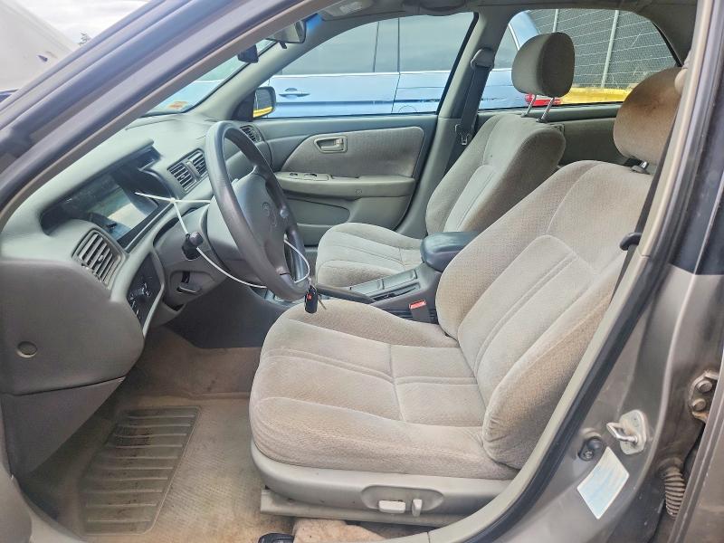 Снимка 7 от търг – 2000 TOYOTA CAMRY с VIN 4T1BF22K8YU093013