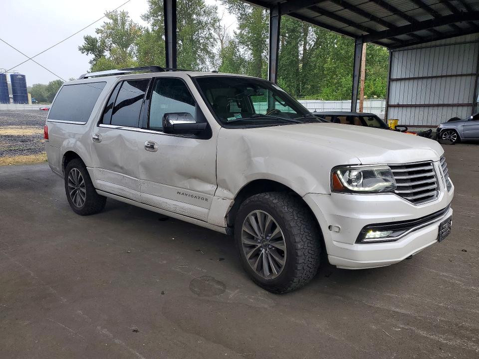 Zdjęcie 4 z aukcji – 2015 LINCOLN NAVIGATOR z VIN 5LMJJ3JT8FEJ03201