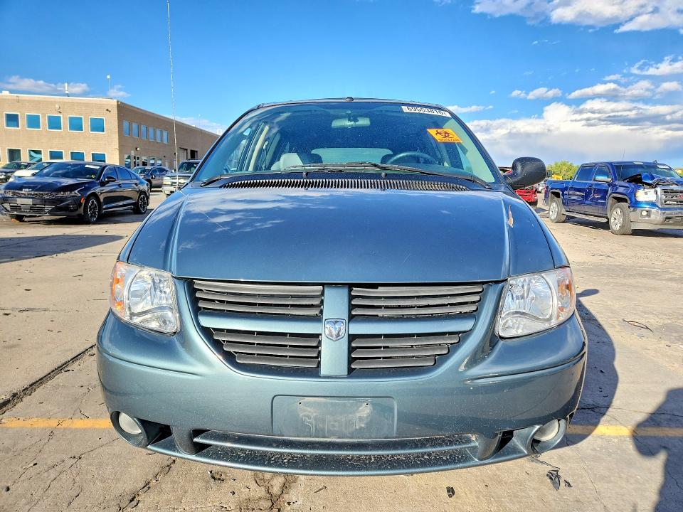 Photo 5 from auction – 2007 DODGE GRAND CARAVAN with VIN 2D4GP44L17R159800