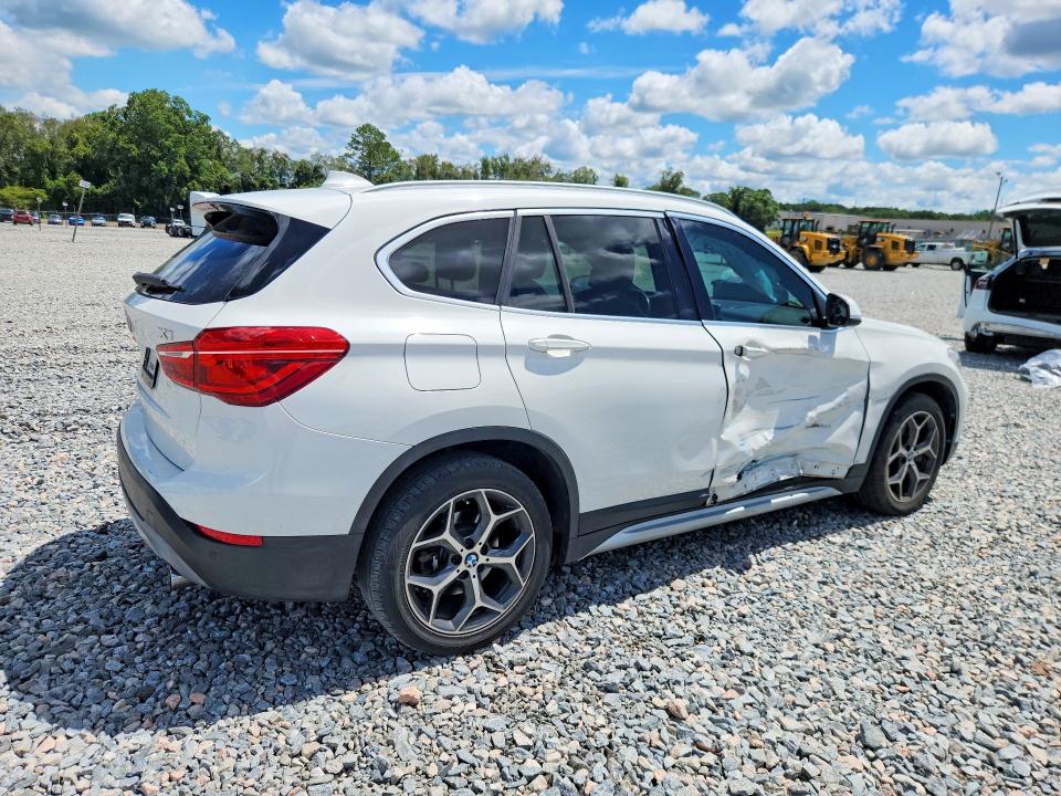 Фото 3 с аукциона – 2017 BMW X1 с VIN WBXHT3C31H5F81322