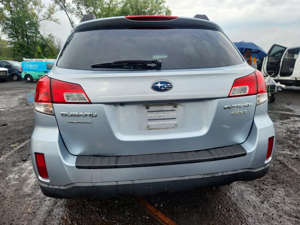 Photo 6 from auction – 2014 SUBARU OUTBACK with VIN 4S4BRBLC2E3274172
