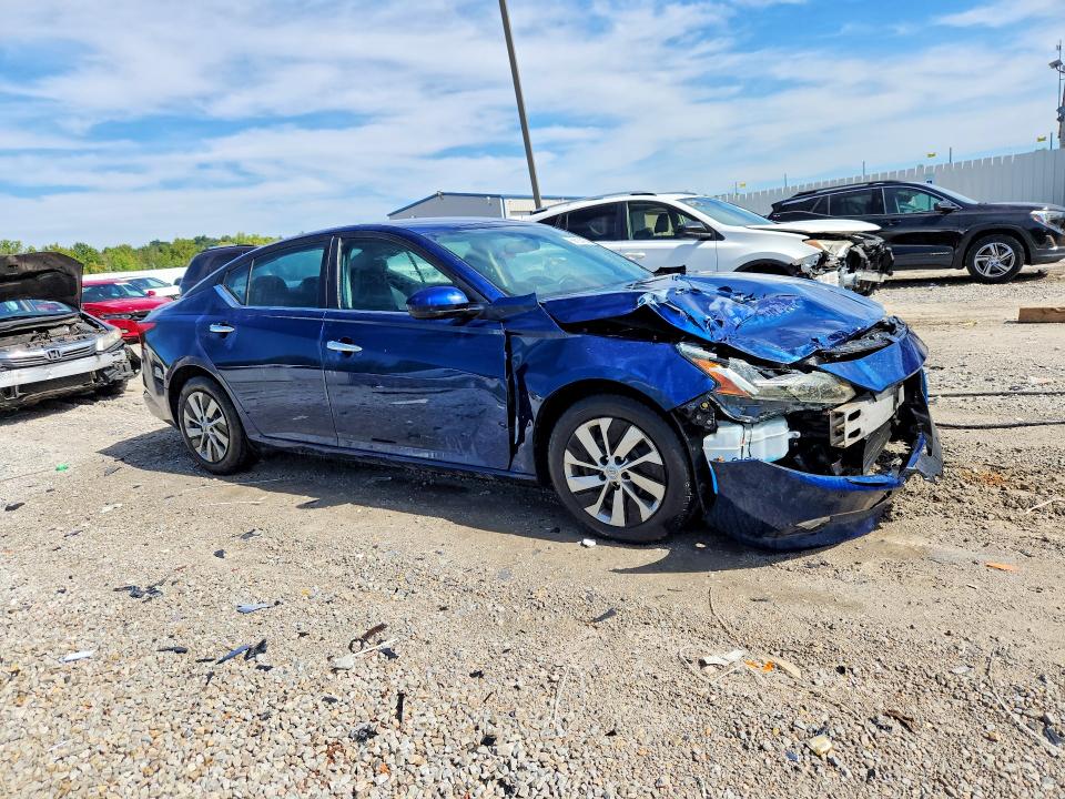 Photo 4 from auction – 2020 NISSAN ALTIMA with VIN 1N4BL4BV3LC128256