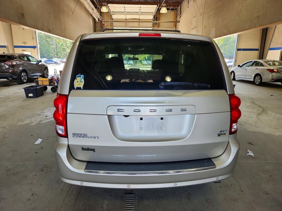 Фото 6 с аукциона – 2015 DODGE GRAND CARAVAN с VIN 2C4RDGCG0FR547961