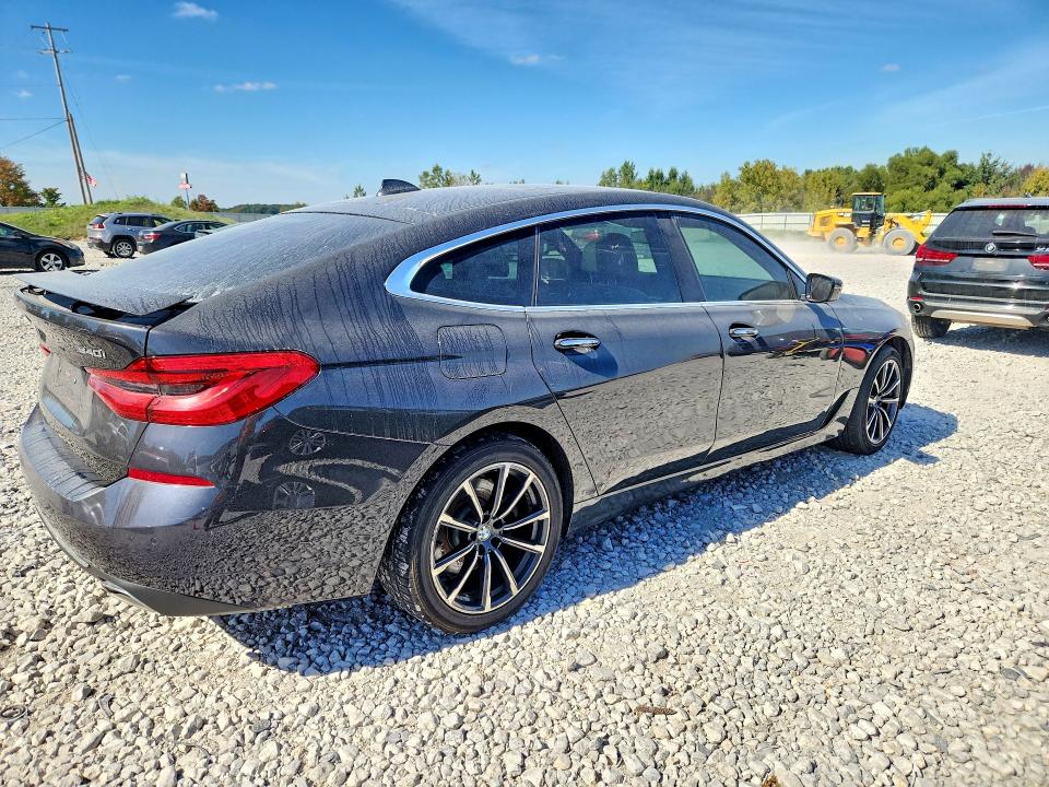 Фото 3 с аукциона – 2018 BMW 640 с VIN WBAJV6C52JBC99805