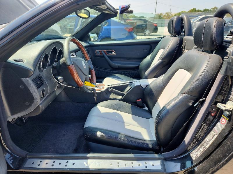 Photo 7 from auction – 2001 MERCEDES-BENZ SLK with VIN WDBKK65F61F190824