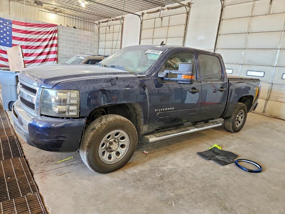 CHEVROLET SILVERADO 2011 with VIN 3GCPKREA9BG260846 - Photo from auction