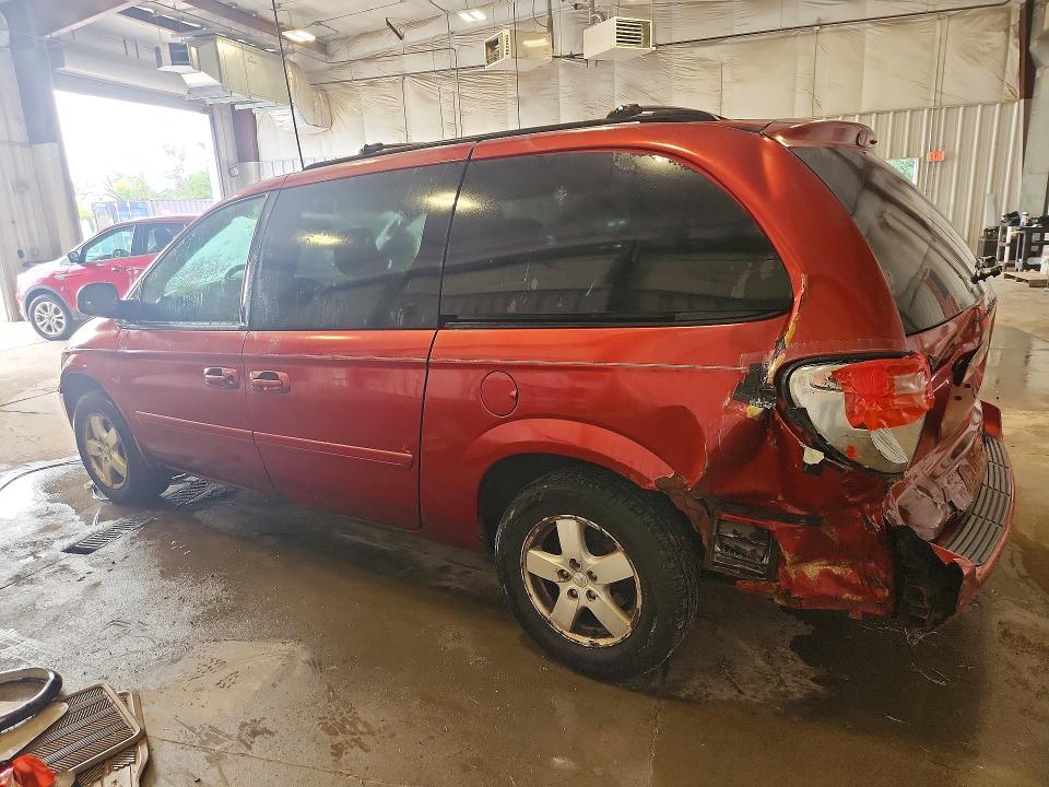 Photo 2 from auction – 2007 DODGE GRAND CARAVAN with VIN 2D4GP44L37R219558