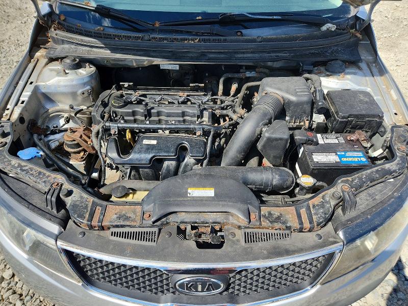 Photo 11 from auction – 2010 KIA FORTE with VIN KNAFU4A25A5298374