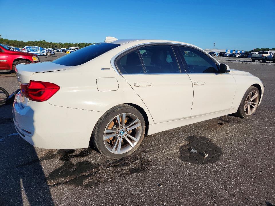 Photo 3 from auction – 2018 BMW 330E with VIN WBA8E1C53JA177927