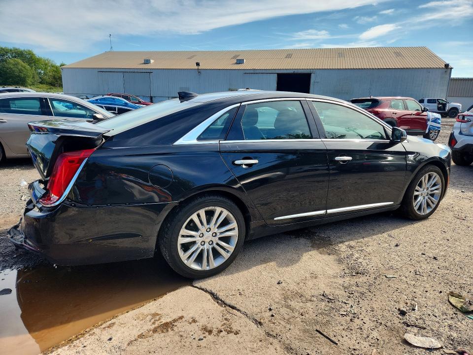 Photo 3 from auction – 2019 CADILLAC XTS with VIN 2G61M5S37K9115624