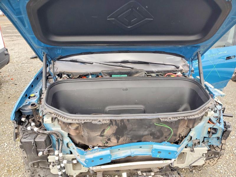 Photo 11 from auction – 2023 RIVIAN R1T with VIN 7FCTGAAA3PN018019