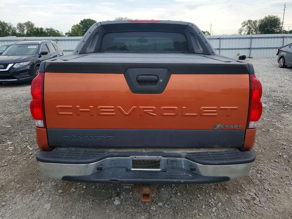 Снимка 6 от търг – 2003 CHEVROLET AVALANCHE с VIN 3GNEK13T93G282545