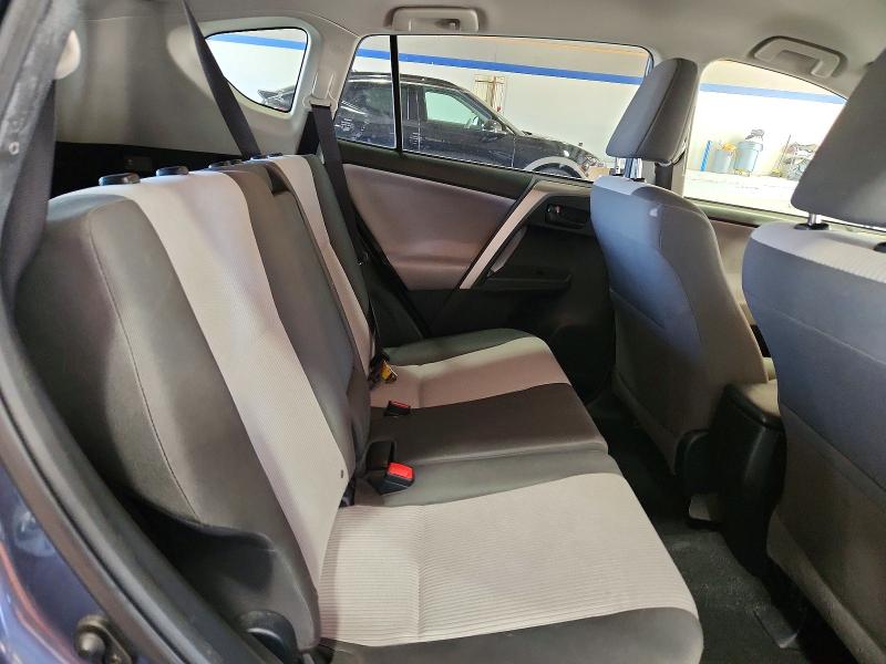Photo 11 from auction – 2014 TOYOTA RAV4 with VIN JTMBFREV7ED062656