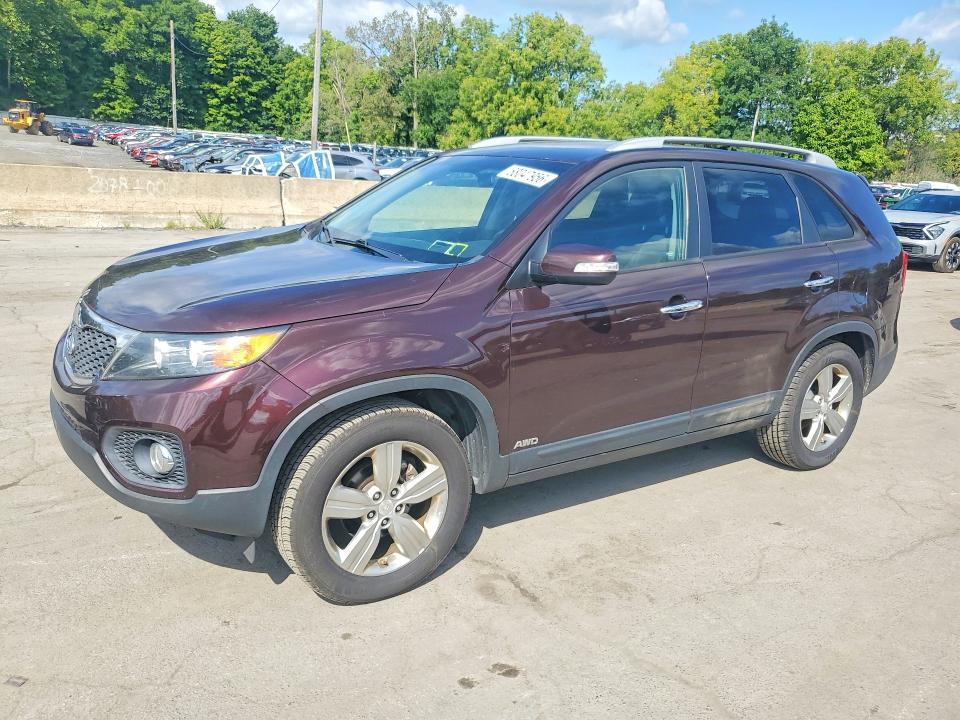 KIA SORENTO 2013 with VIN 5XYKUCA69DG388153 - Photo from auction