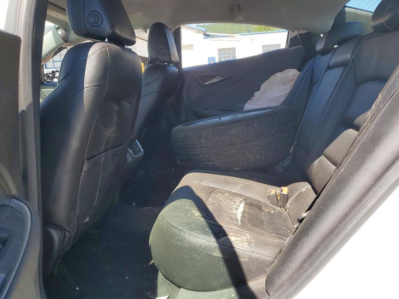 Photo 10 from auction – 2018 CHEVROLET MALIBU with VIN 1G1ZD5ST0JF181205