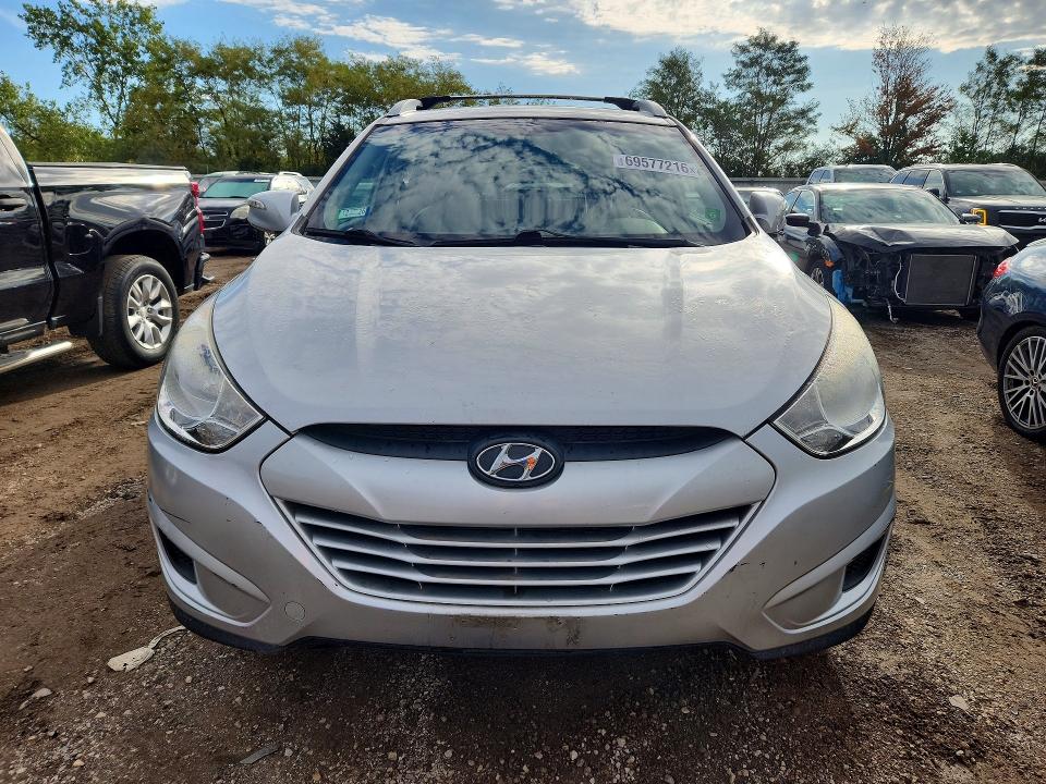 Foto 5 de la subasta – 2012 HYUNDAI TUCSON con VIN KM8JU3AC5CU400289