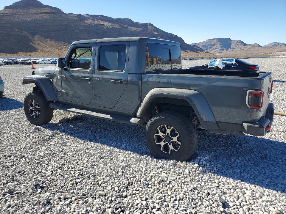 Photo 2 from auction – 2020 JEEP GLADIATOR with VIN 1C6HJTFG6LL216239