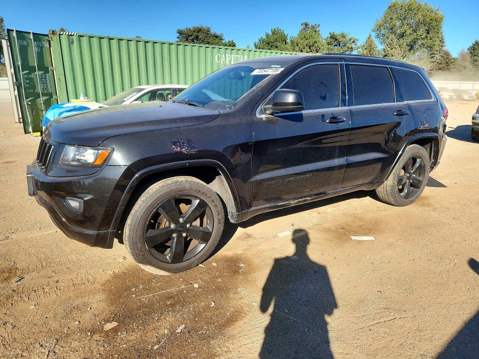 JEEP GRAND CHEROKEE 2015 with VIN 1C4RJFAG2FC893377 - Photo from auction