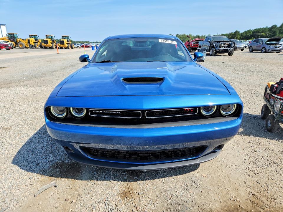 Снимка 5 от търг – 2021 DODGE CHALLENGER с VIN 2C3CDZBT3MH645146