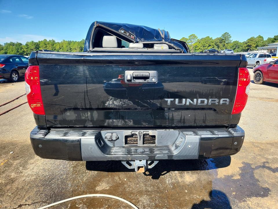 Снимка 6 от търг – 2016 TOYOTA TUNDRA с VIN 5TFFW5F14GX209958