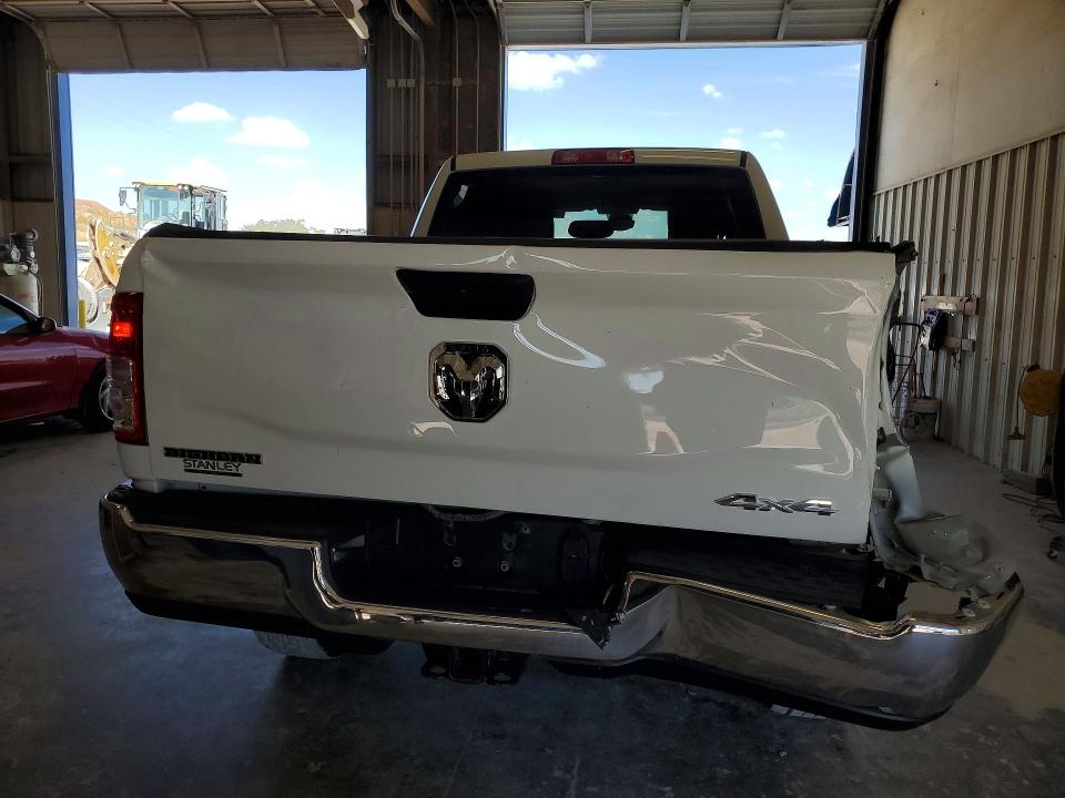 Снимка 6 от търг – 2024 RAM 2500 с VIN 3C6UR5DL8RG311183