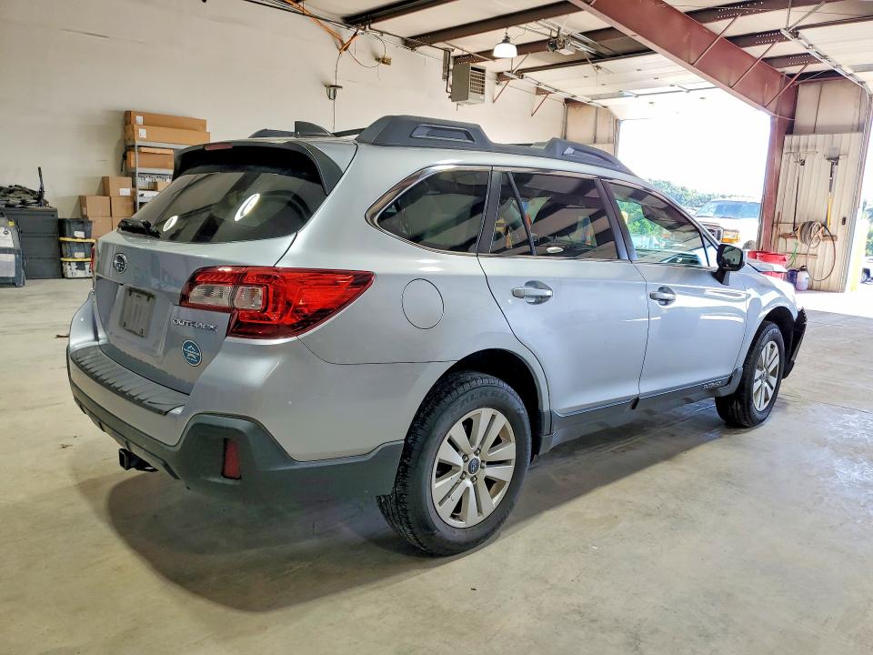 صورة رقم 3 من المزاد - 2019 SUBARU OUTBACK مع VIN 4S4BSAFC4K3338007