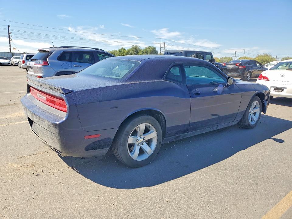 Фото 3 с аукциона – 2013 DODGE CHALLENGER с VIN 2C3CDYAG1DH681836