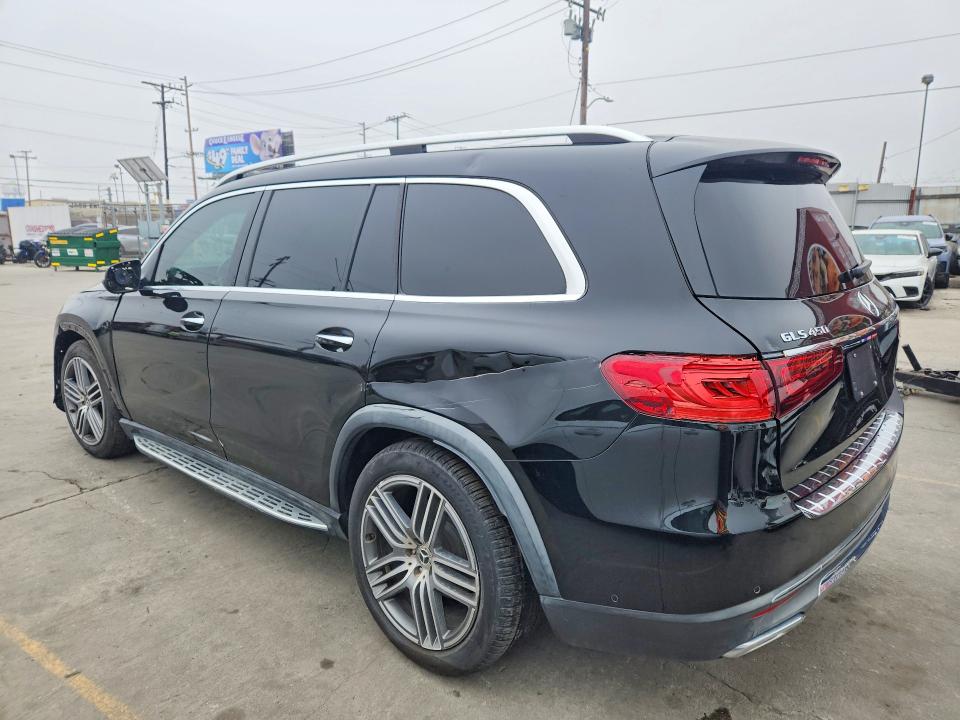 Снимка 2 от търг – 2021 MERCEDES-BENZ GLS с VIN 4JGFF5KE1MA354541