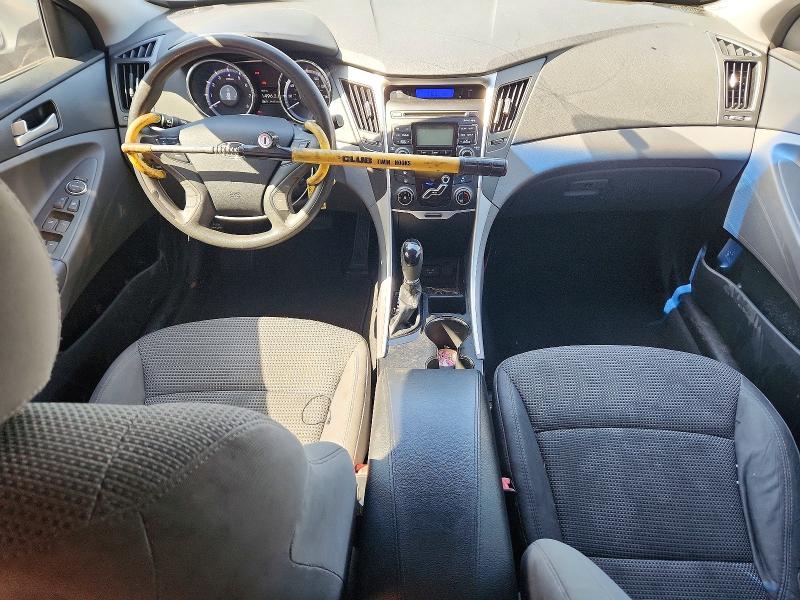 Zdjęcie 8 z aukcji – 2011 HYUNDAI SONATA z VIN 5NPEB4AC9BH015876