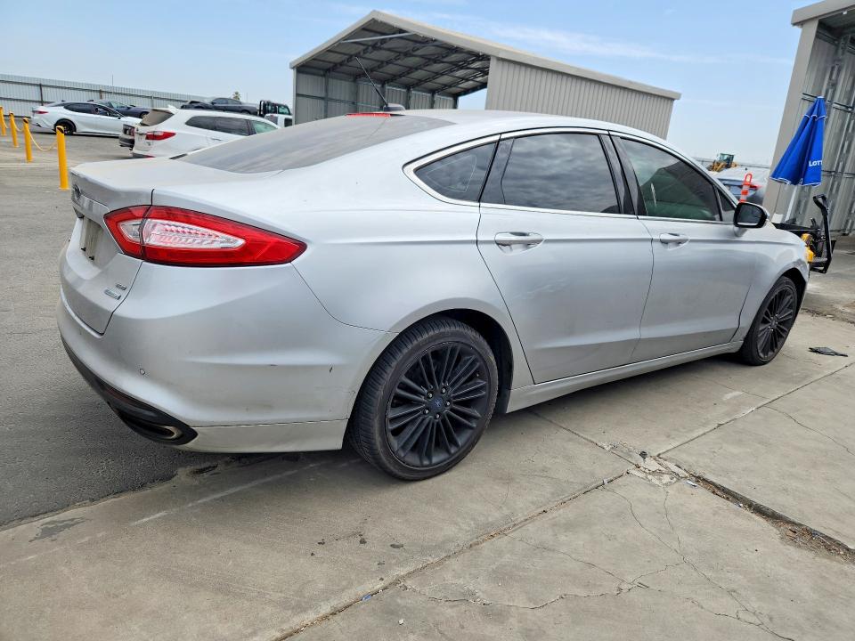 Photo 3 from auction – 2014 FORD FUSION with VIN 3FA6P0H9XER397187