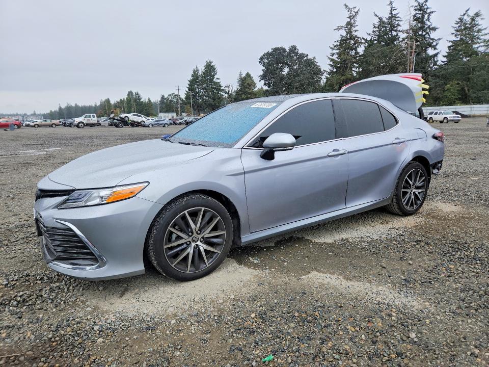 TOYOTA CAMRY 2024 with VIN 4T1F11BK9RU120554 - Photo from auction