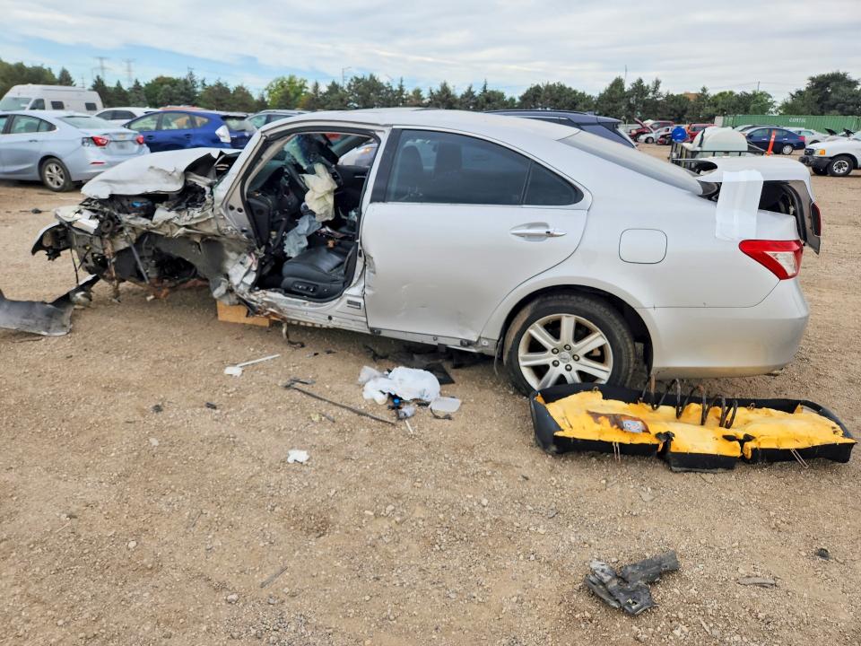 Photo 2 from auction – 2007 LEXUS ES with VIN JTHBJ46GX72116515