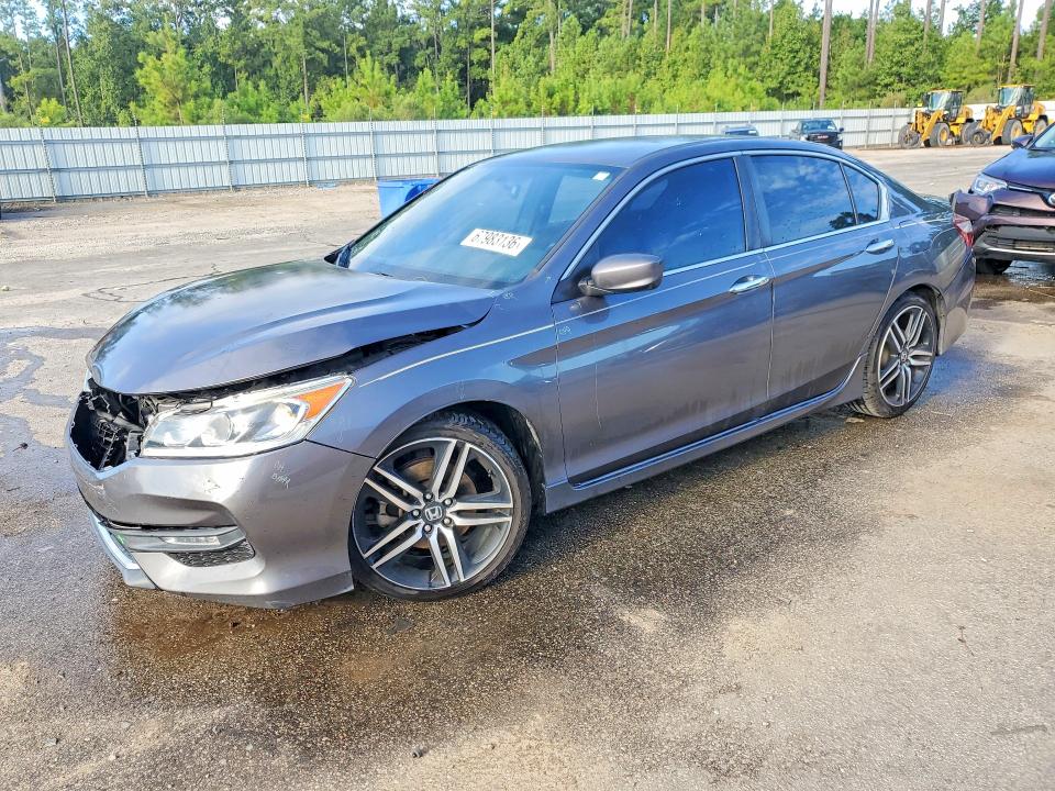 Снимка 1 от търг – 2017 HONDA ACCORD с VIN 1HGCR2F56HA244373