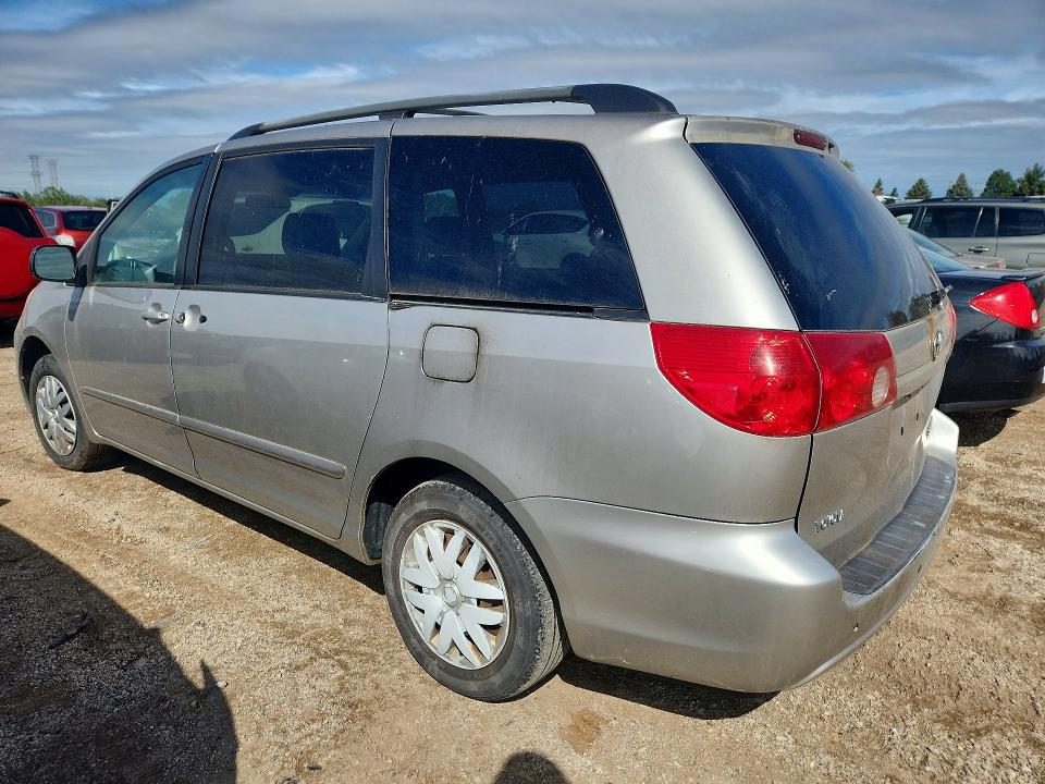 Photo 2 from auction – 2006 TOYOTA SIENNA with VIN 5TDZA23C86S535685