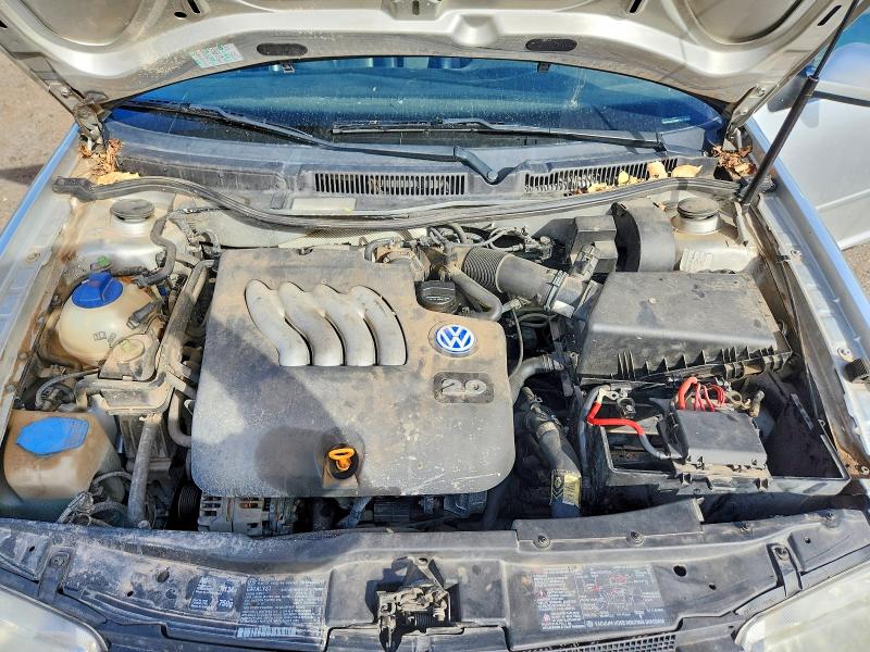 Photo 11 from auction – 2000 VOLKSWAGEN JETTA with VIN 3VWSC29M6YM201506