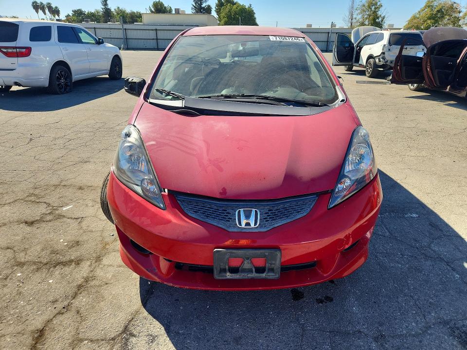 Снимка 5 от търг – 2009 HONDA FIT с VIN JHMGE88429S028629