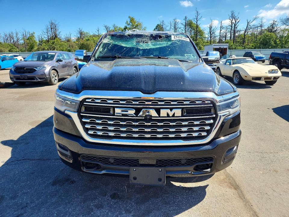 صورة رقم 5 من المزاد - 2025 RAM 1500 مع VIN 1C6SRFHP5SN602246