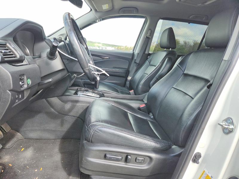 Photo 7 from auction – 2019 HONDA PILOT with VIN 5FNYF6H93KB009271