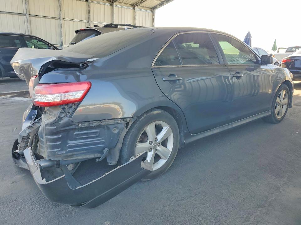 Photo 3 from auction – 2010 TOYOTA CAMRY with VIN 4T1BF3EK4AU110199