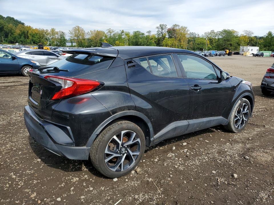 Photo 3 from auction – 2018 TOYOTA C-HR with VIN NMTKHMBX2JR009993