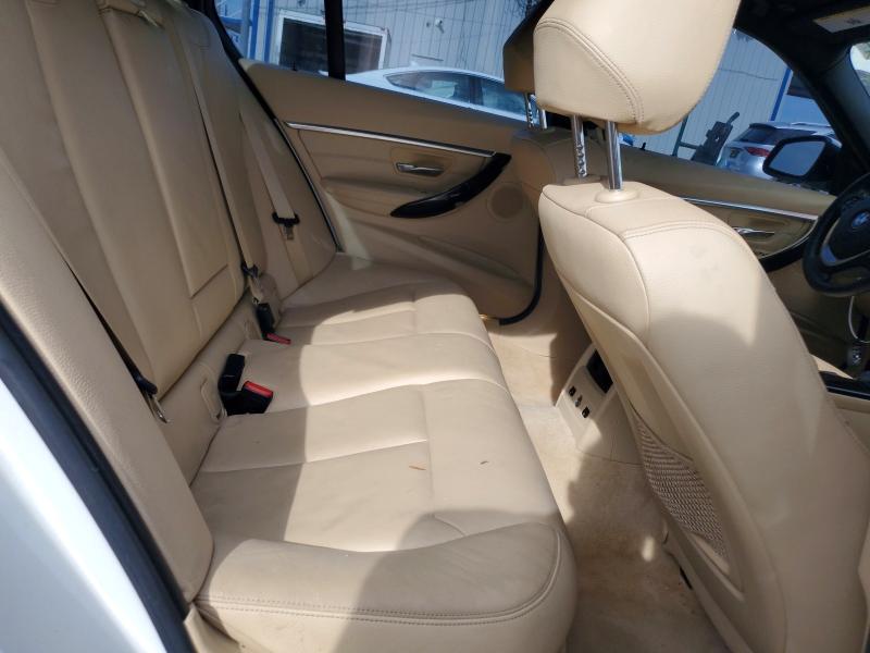 Photo 10 from auction – 2016 BMW 328 with VIN WBA8E3G51GNU04748