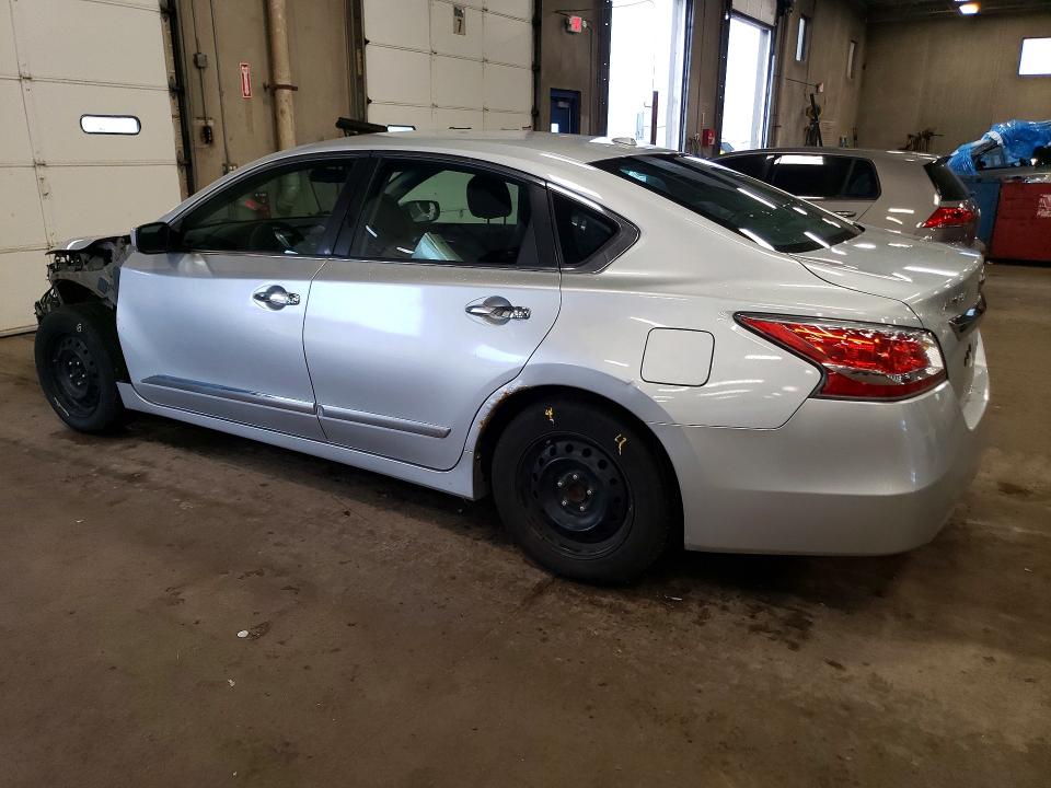 Zdjęcie 2 z aukcji – 2014 NISSAN ALTIMA z VIN 1N4AL3AP2EN389426