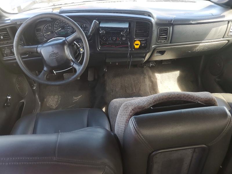 Photo 8 from auction – 2001 CHEVROLET SILVERADO with VIN 2GCEC19W811158084