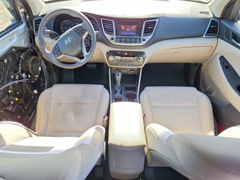 Photo 8 from auction – 2017 HYUNDAI TUCSON with VIN KM8J33A44HU301563