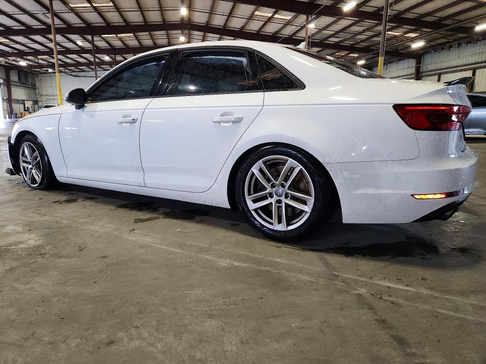 Foto 2 de la subasta – 2017 AUDI A4 con VIN WAUANAF49HN043351