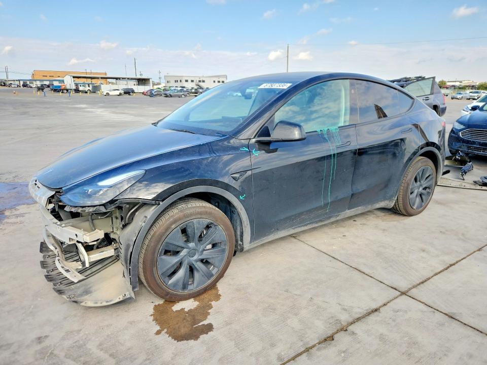 TESLA MODEL Y 2025 with VIN 7SAYGDEDXSA341380 - Photo from auction